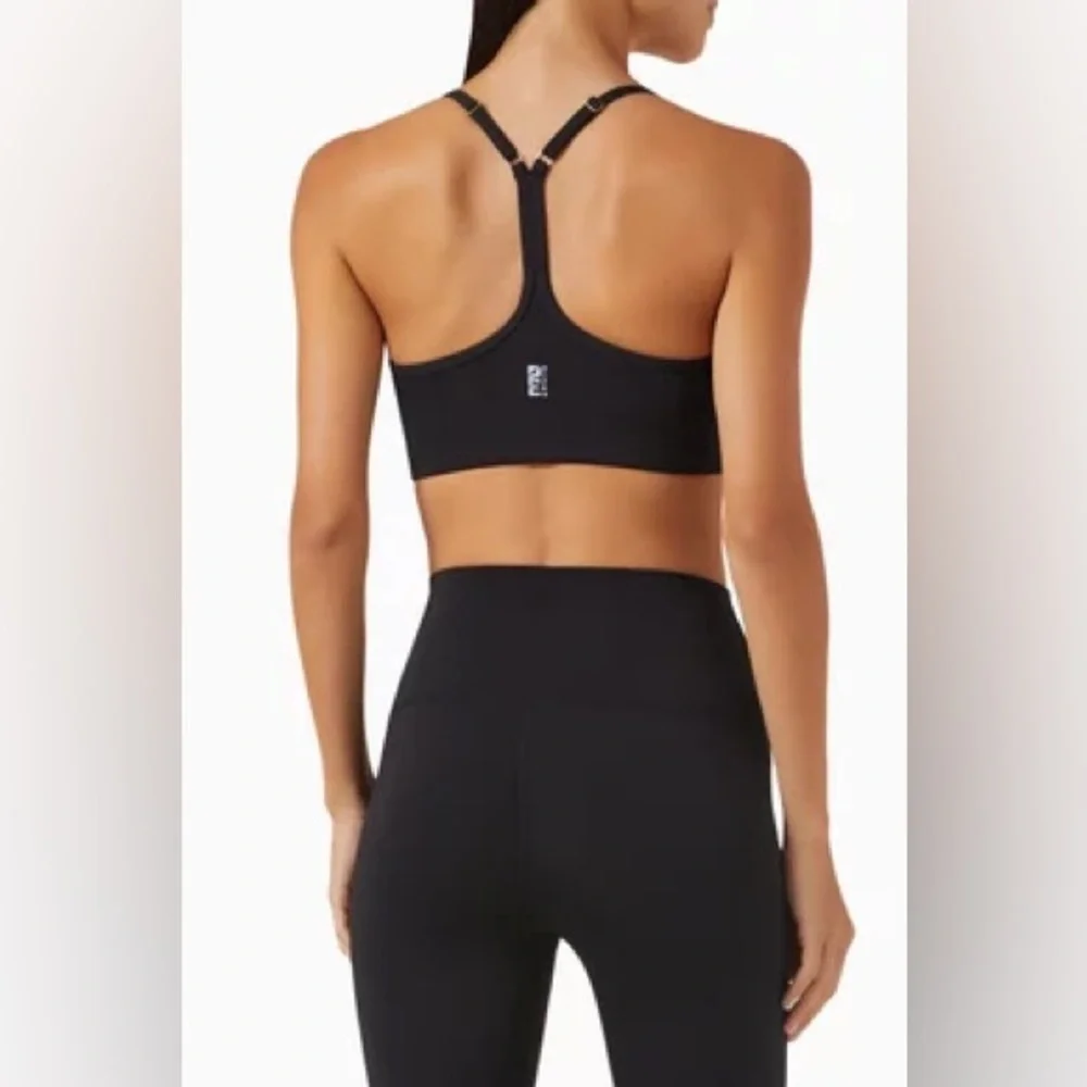 P.E. NATION Fortify Sports Bra - Picture 3 of 6